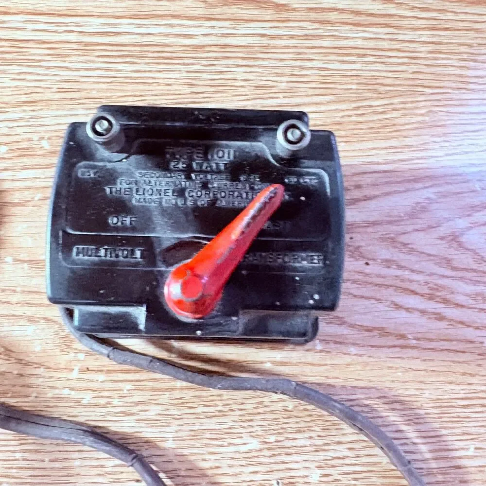 Lionel Transformer Type 1011, 25 Watt  Untested For Parts And Restoration